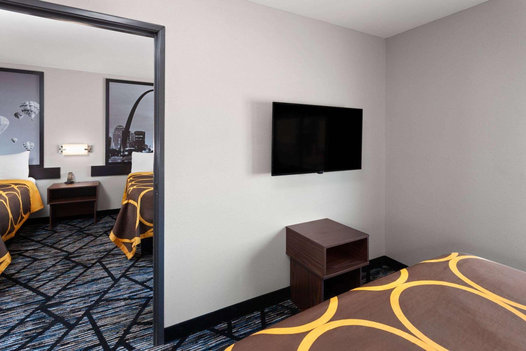 Super 8 By Wyndham Olney Motel Luaran gambar